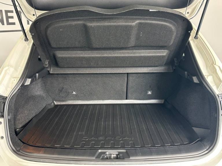 2021 Nissan Qashqai 1.3 DIG-T N-Motion SUV 5dr Petrol Manual Euro 6 (s/s) (140 ps) HATCHBACK Petr...