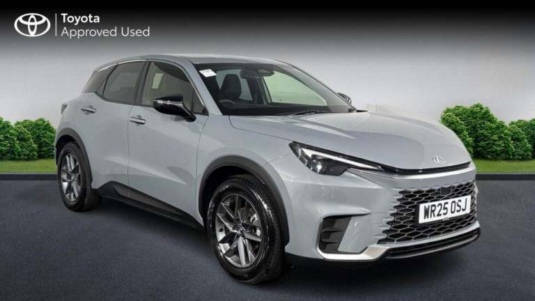 2025 Lexus LBX 1.5 VVT-iE Premium E-CVT Euro 6 (s/s) 5dr HATCHBACK Petrol/Electric Hybrid Automatic