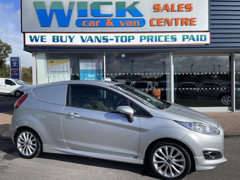 2016 Ford Fiesta 1.5 TDCi Sport Van CAR DERIVED VAN DIESEL Manual