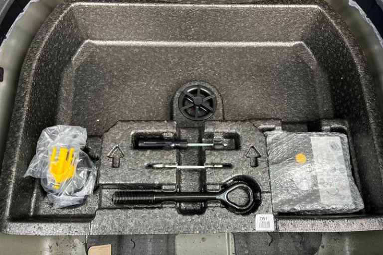 2017 Kia Niro 1.6 GDi Hybrid 3 5dr DCT ESTATE PETROL/ELECTRIC Automatic