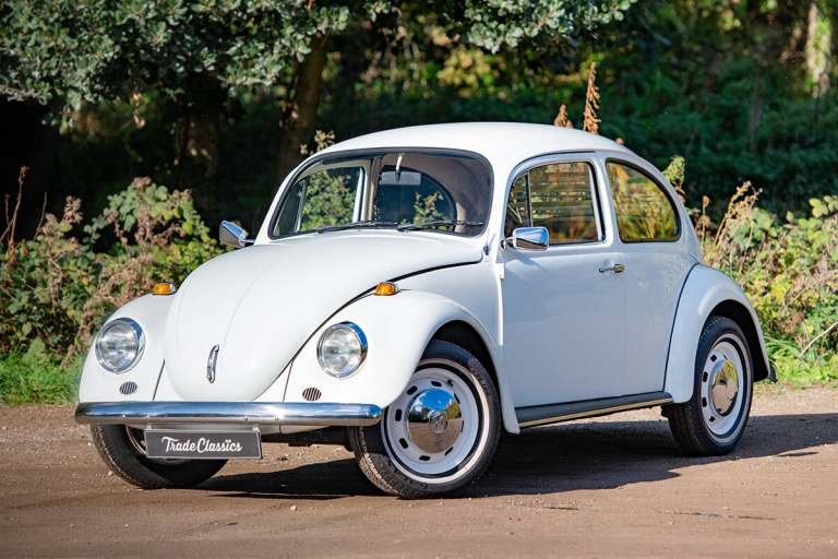 1972 Volkswagen Beetle 1200  PETROL Manual