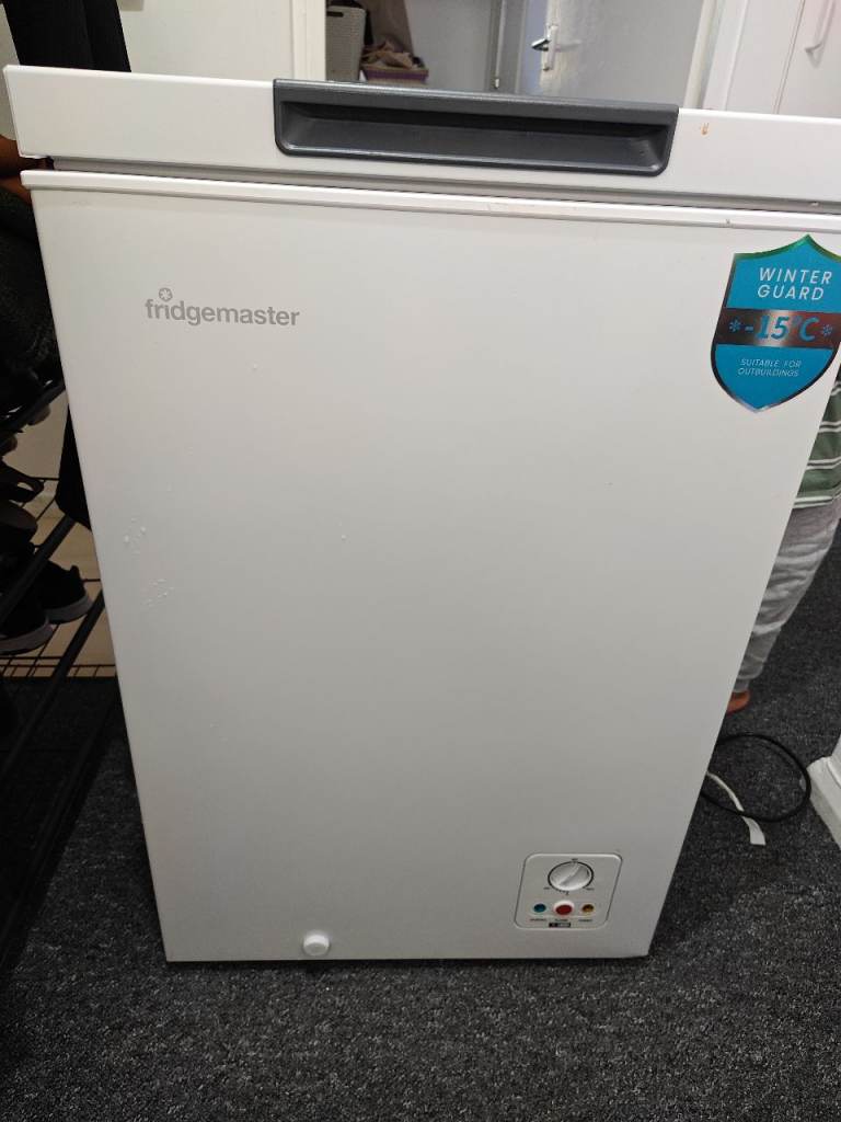 Fridgemaster MCF100E Chest Freezer – White – E Rated – Good Working Condition