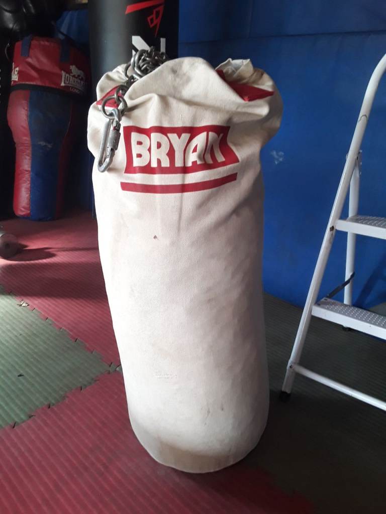 BRYAN Boxing Punch Bag – White, Good Condition