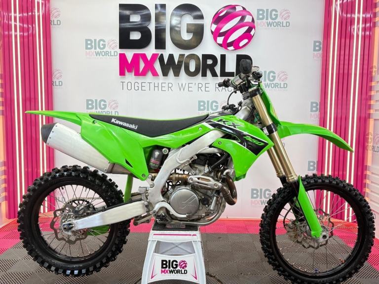 Kawasaki KXF 450 2023 - Only 40 Hrs - Recent Piston - New Graphics TBC