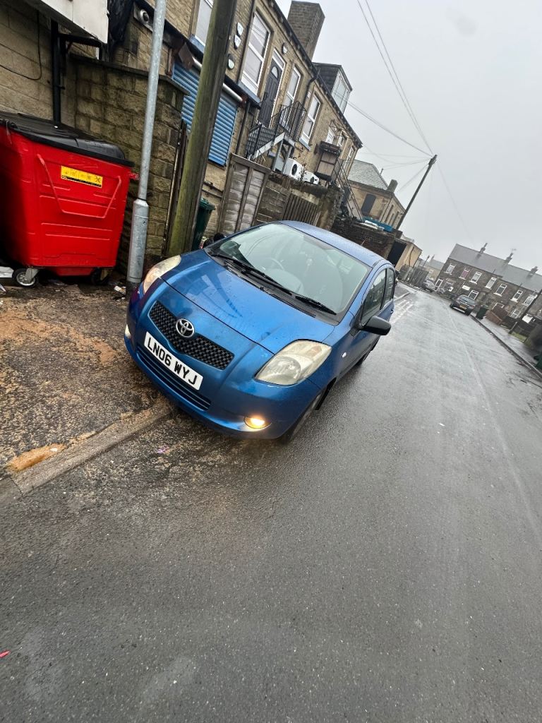 Toyota Yaris 1.3 Automatic 