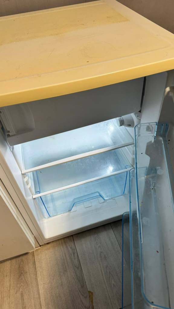 Studio flat in Harrow ( HA3 7SY)