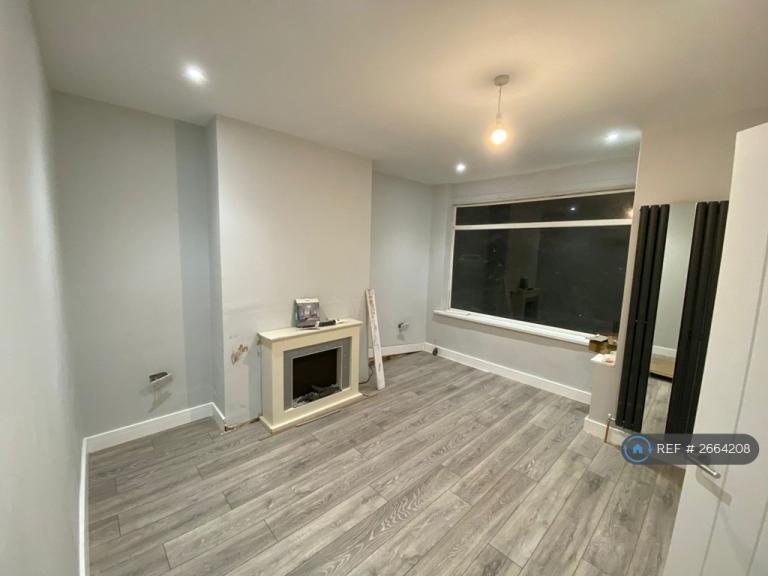 3 bedroom house in Mandale Road, Middlesbrough, TS5 (3 bed) (#2664208)