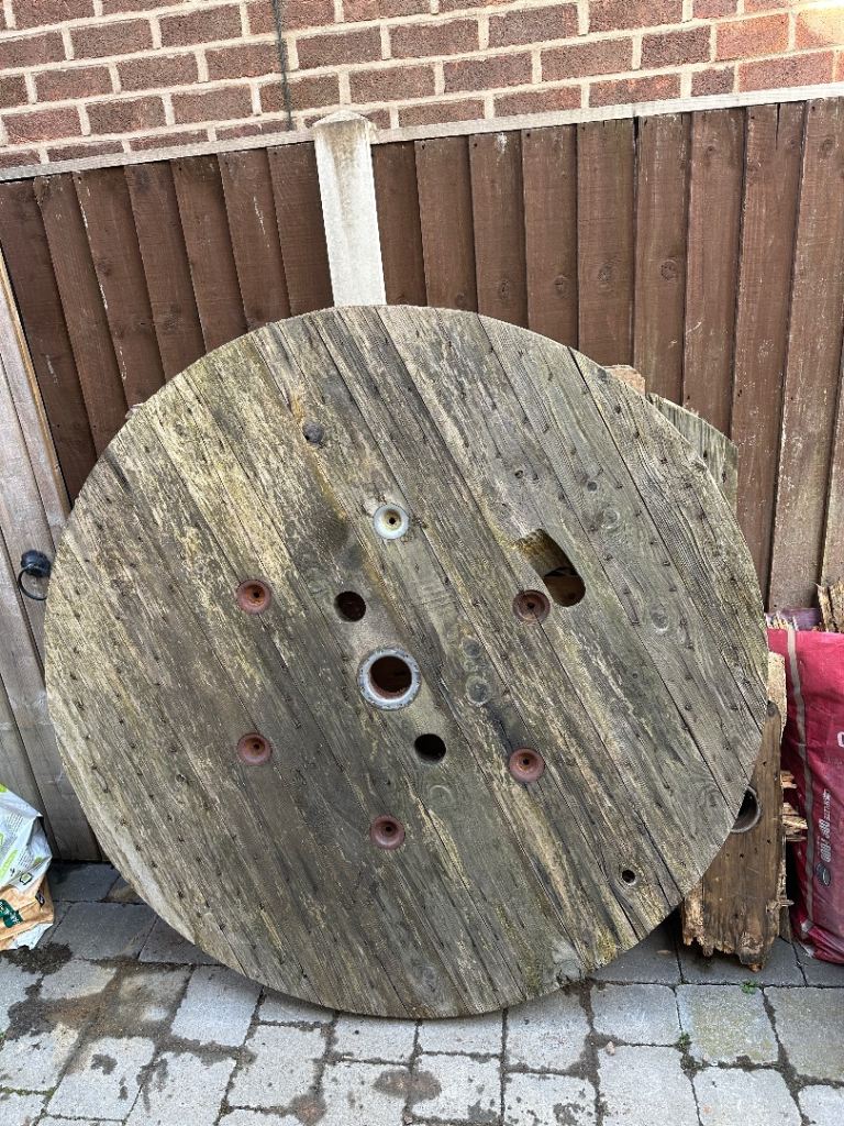 1.4m cable reel top