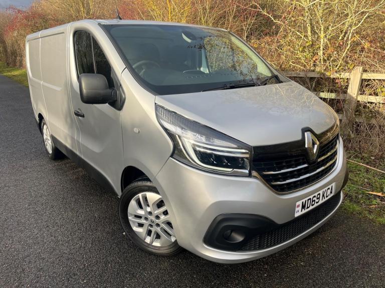 2020 Renault Trafic 2.0 dCi ENERGY 28 Sport SWB Standard Roof Euro 6 (s/s) 5dr PANEL VAN Diesel M...