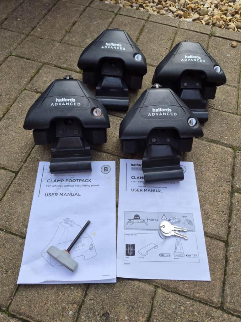 Halfords Advanced Fitting Kit C097 and Halfords Advanced FP4 Foot Pack