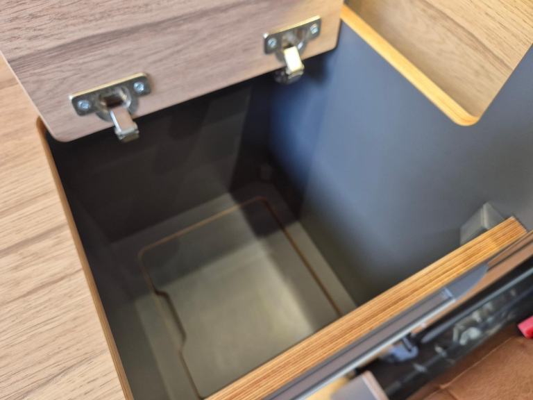 Ford Transit Custom Limited SPEEDS EDITION Camper 130ps 4Berth, HIGH SPEC