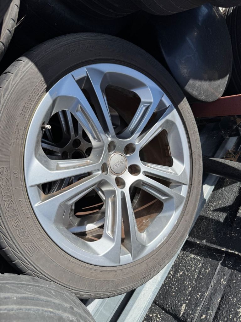 Audi 20inch alloys