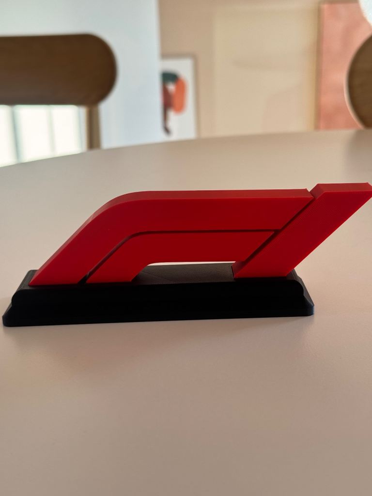 F1 Formula 1 Logo Desk Ornament - Red and Black