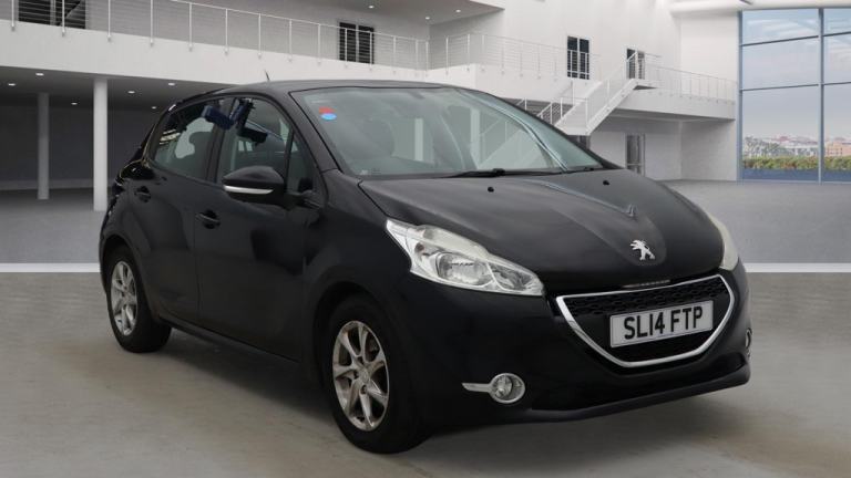 PEUGEOT 208 1.0 VTi Active 2014