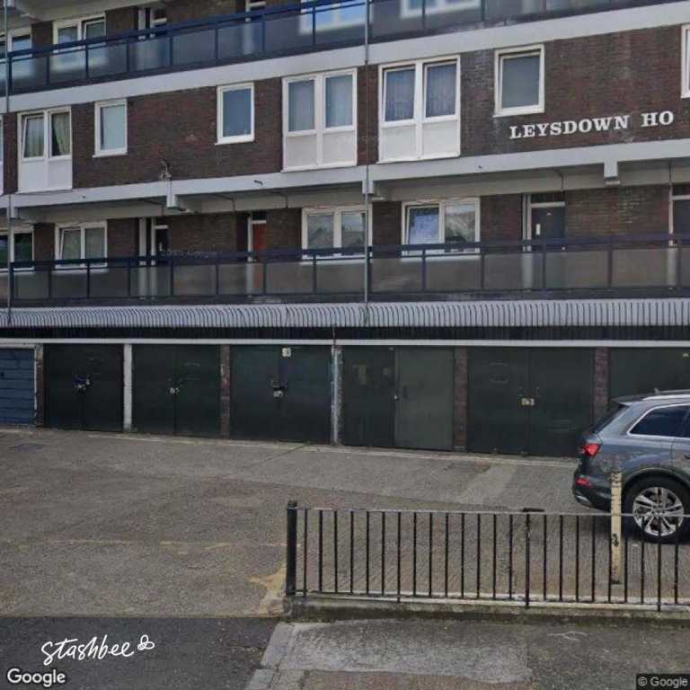 Garage to rent in London (SE17) | Stashbee
