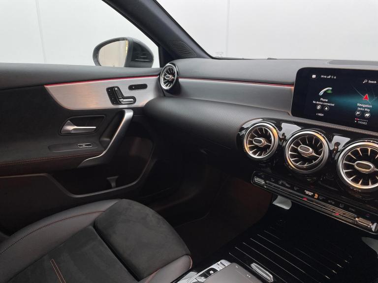 2019 Mercedes-Benz A-Class 1.3 A200 AMG Line (Premium Plus) Hatchback 5dr Petrol 7G-DCT Euro 6 (s...