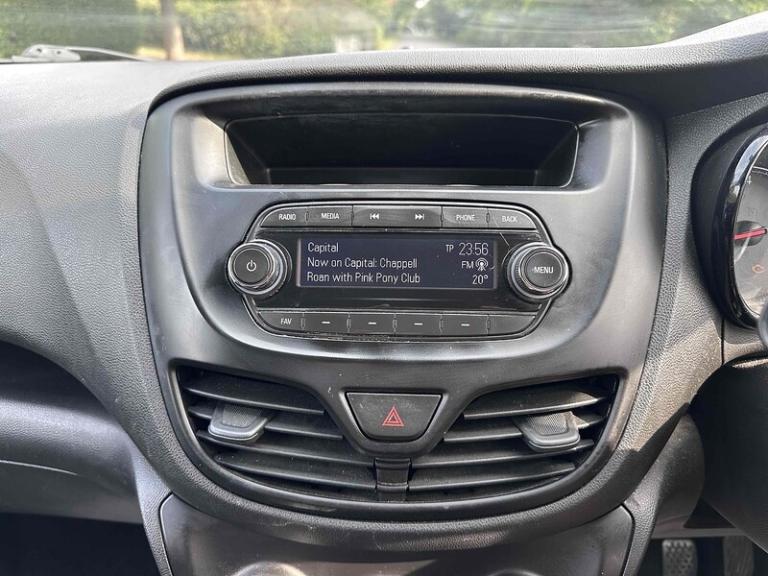 2016 Vauxhall Viva i SE Hatchback Petrol Manual