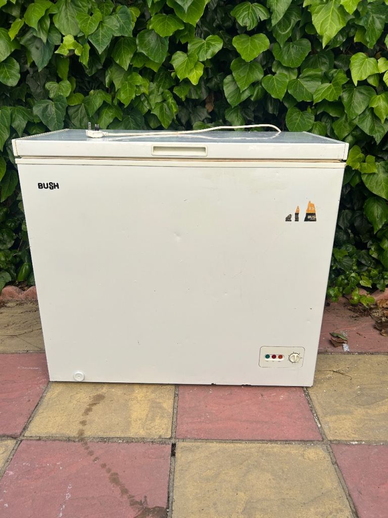 BUSH Chest Freezer