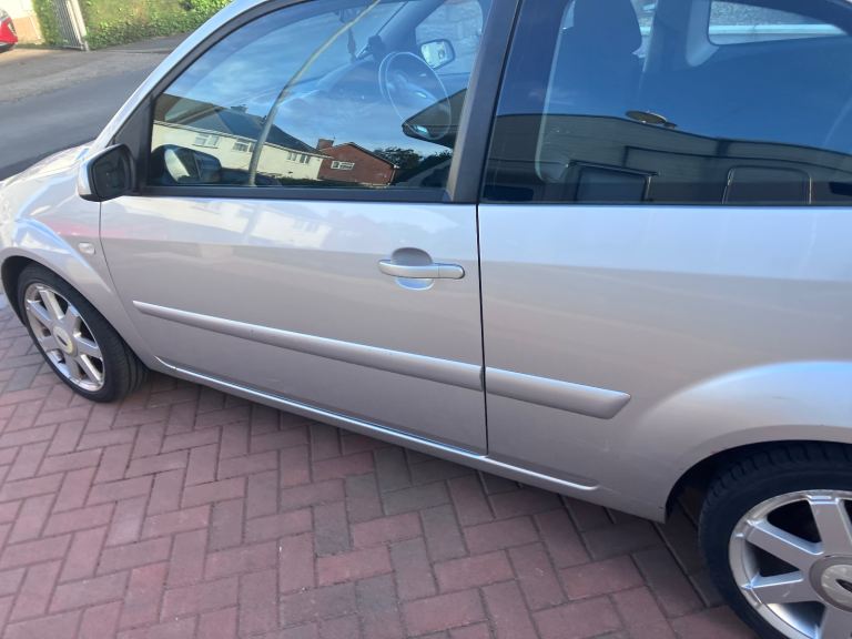 Ford, Fiesta - Zetec Blue Edition, 2008, Manual, 1388 (cc), 3 doors