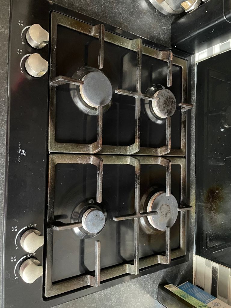  Black 4-Burner Gas Hob – Fair Condition, Fully Functional
