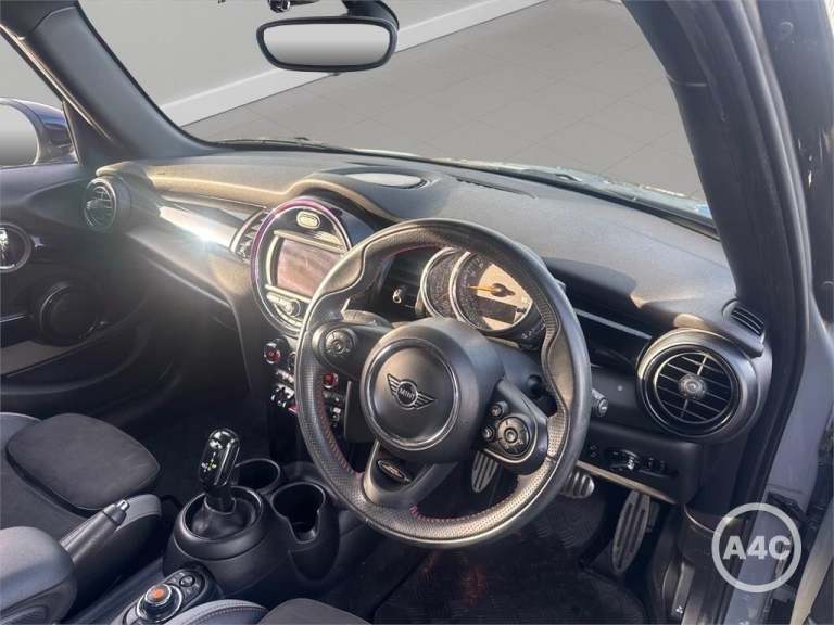  MINI Hatch 1.5 Cooper Sport Steptronic Euro 6 (s/s) 5dr Petrol Automatic