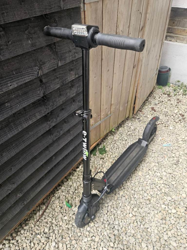 E-TWOW S2 Booster – Ultra-Lightweight Electric Scooter