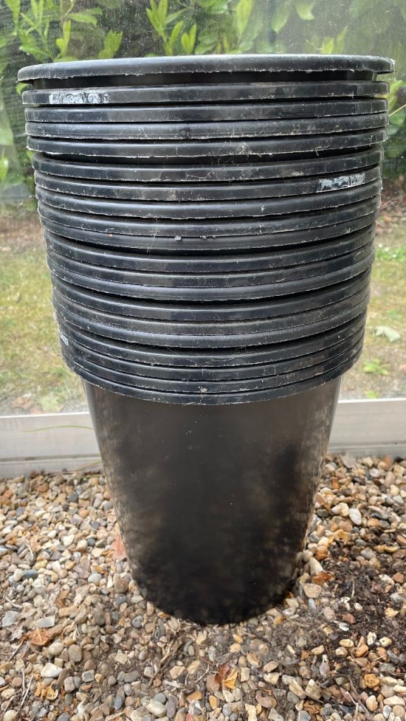 Black Plastic Pots 26cm x 26.5cm x 18cm Flower Buckets £10 for 10