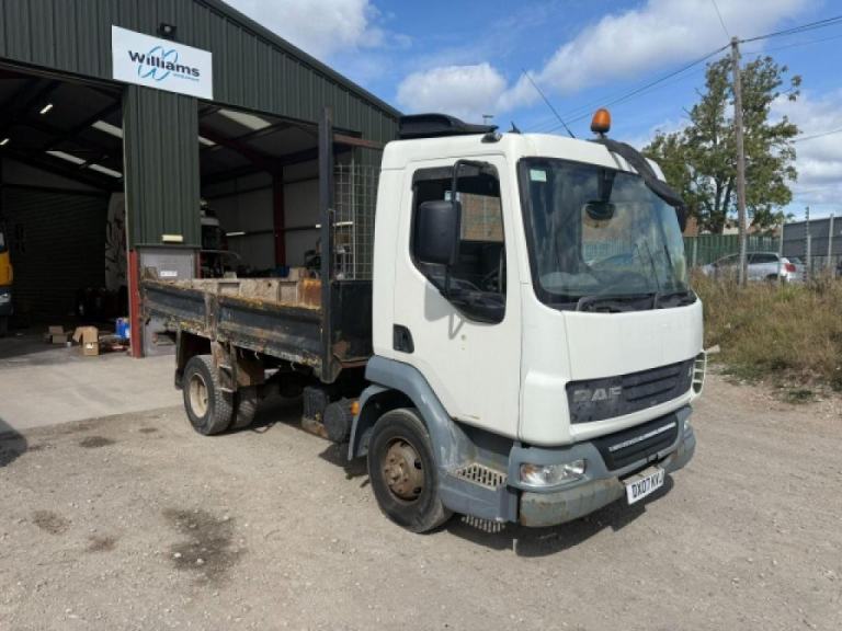 DAF LF 45.160 4x2 MANUAL GEARBOX TIPPER