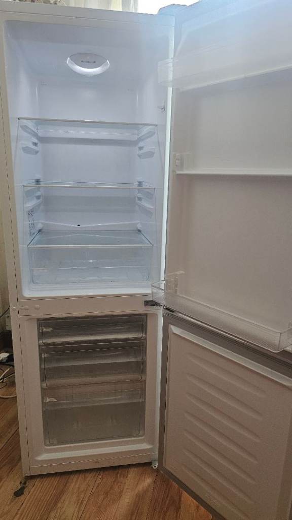 Fridge freezer