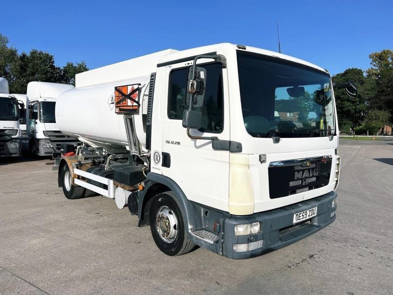 2010 MAN TGL 12 210 8,300 LITRE FUEL TANKER 