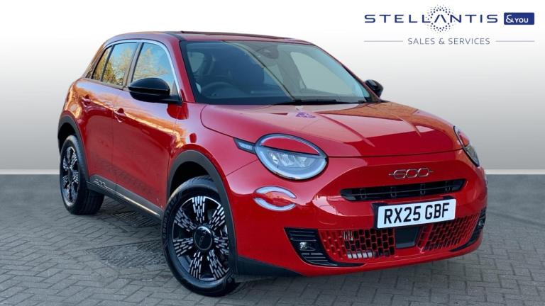 2025 Fiat 600 1.2 MHEV SUV 5dr Petrol Hybrid e-DCT Euro 6 (s/s) (100 ps) SUV Hybrid Automatic