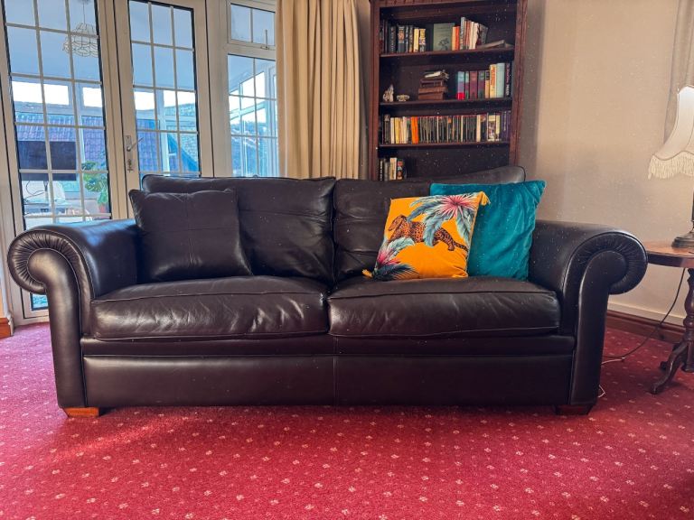 Leather Sofa Suite 