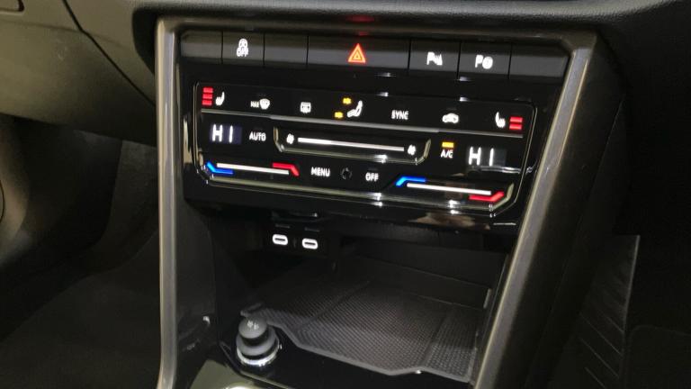 2022 Volkswagen T-Roc 1.5 TSI Style 5dr DSG Petrol Hatchback Hatchback Petrol Automatic