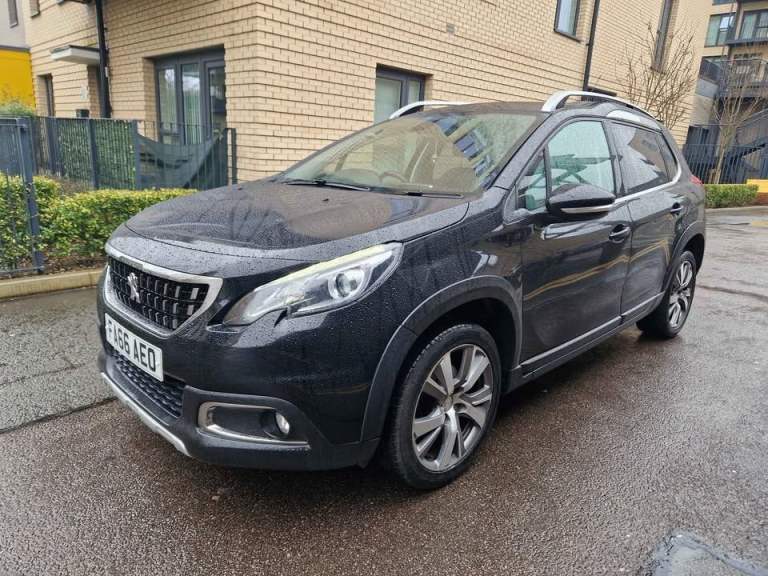 Peugeot, 2008 Allure+ | 1.2 Petrol Manual | ULEZ Compliant | Stylish SUV + Alloys / Leathers