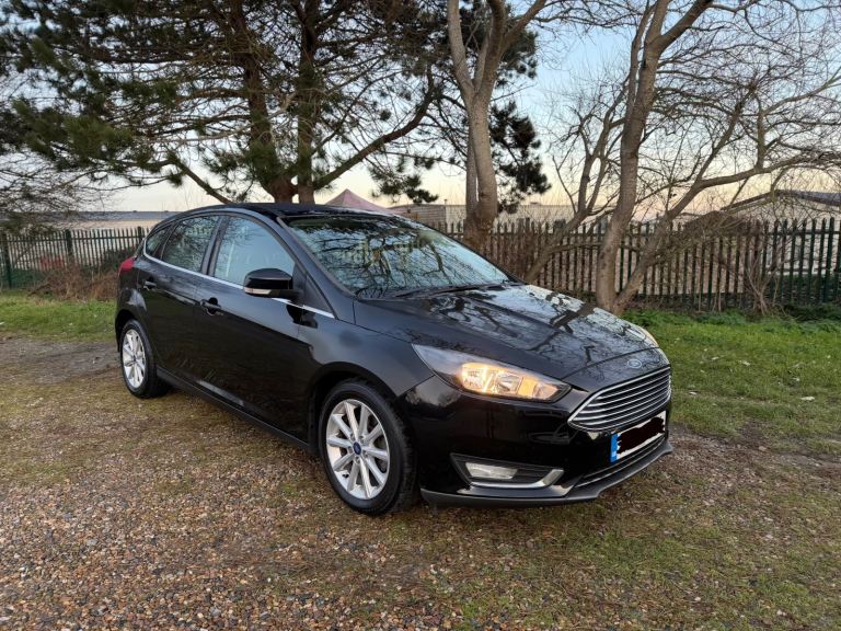 Ford, FOCUS, Hatchback, 2015, Manual, 998 (cc), 5 doors