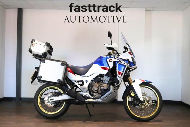 Honda CRF1000 Africa Twin 2018 - DCT - VALVE CLEARANCE SERVICE DONE