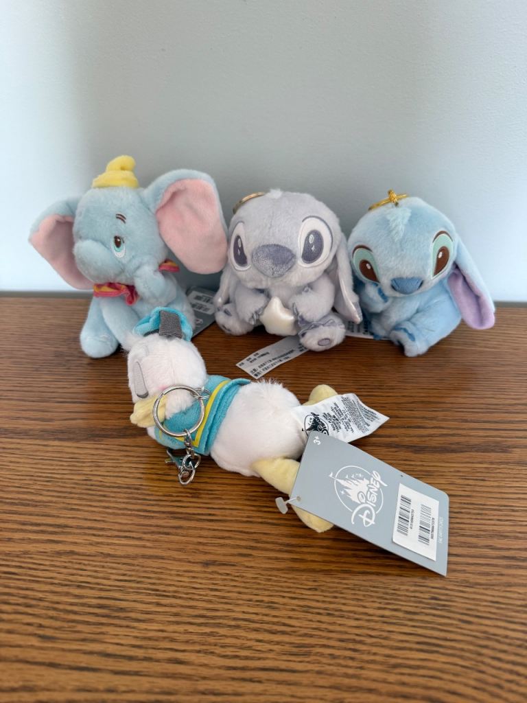 Disney japan keyring / bag charm Donald stitch dumbo low price til 31 December only 