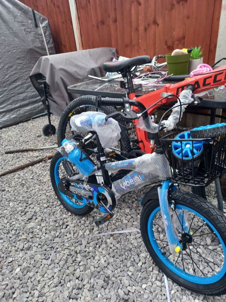 Brand new 16inch and 26inch adults bike joblot