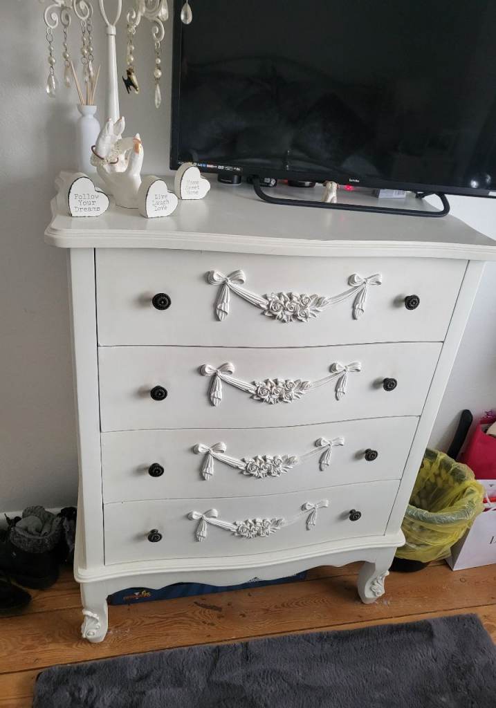 Chic White Chest of Drawers - Good Condition
