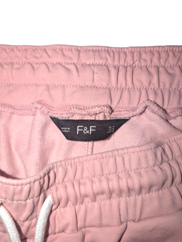  Cute lounge style – F&F pink shorts (Size 14)