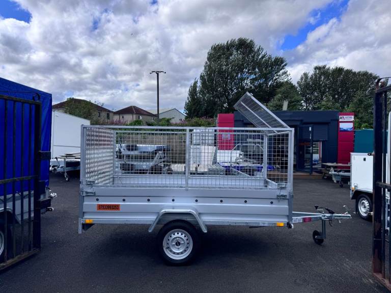 image for BRAND NEW 8,7ft x 4,2ft SINGLE AXLE TRAILER WITH 80CM MESH AND RAMP