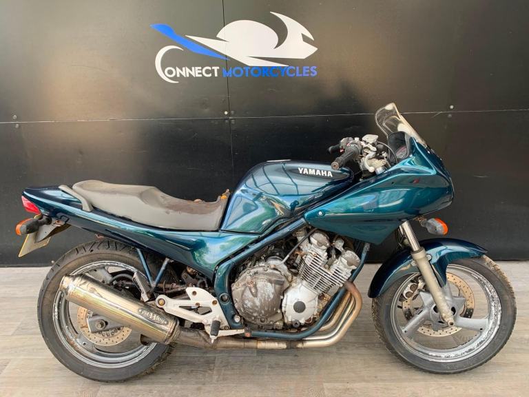 YAMAHA DIVERSION 600 XJ6S PROJECT BIKE HPI CLEAR