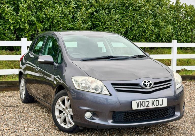 2012 Toyota Auris 1.6 V-Matic TR 5dr HATCHBACK PETROL Manual