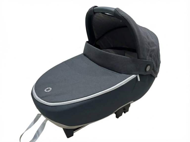 Maxi-Cosi Jade Lie-Flat Car Seat – Grey – VGC