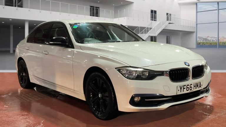 2016 BMW 3 Series 318i Sport 4dr , Euro 6 SALOON Petrol Manual