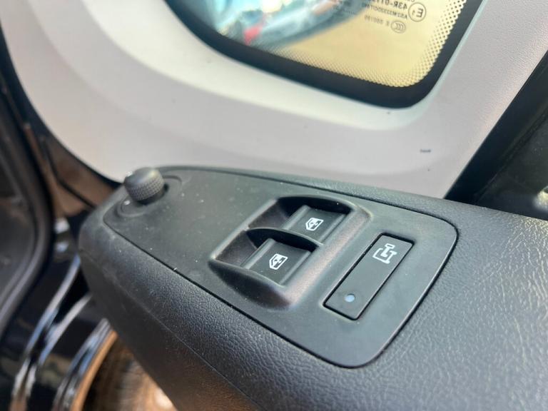 2022 Peugeot Boxer 2.2 BlueHDi 335 Professional Panel Van 5dr Diesel Manual L3 H2 Euro 6 (s/s) Pa...