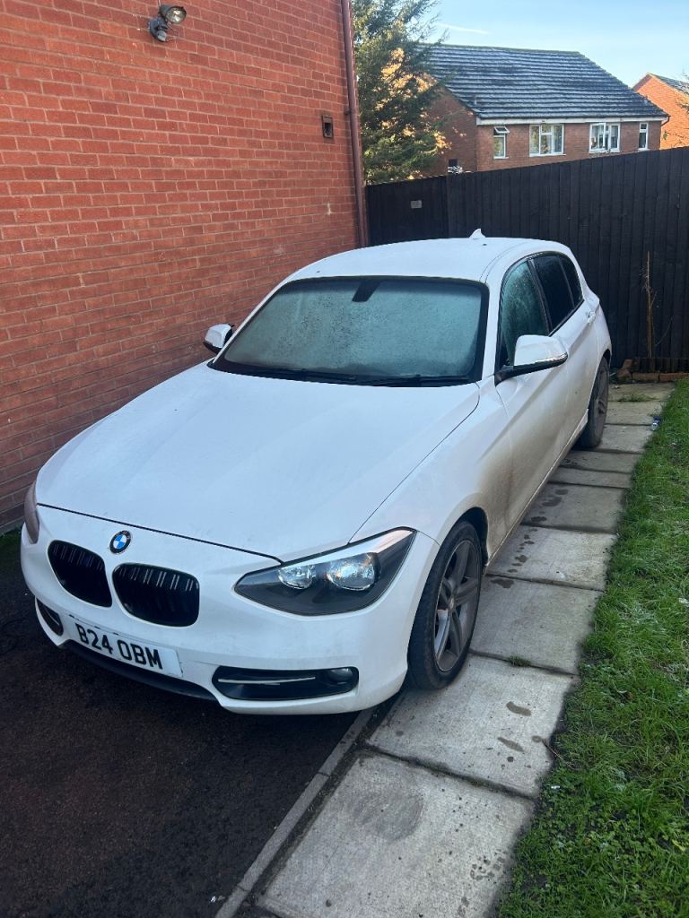 BMW, 1 SERIES, Hatchback, 2012, Manual, 1598 (cc), 5 doors