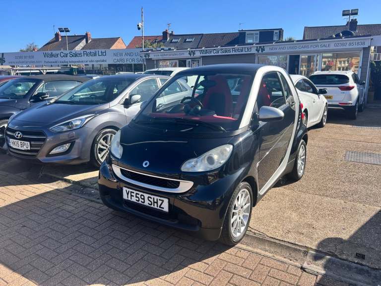 2010 Smart ForTwo 1.0 Passion Coupe 2dr Petrol SoftTouch Euro 5 (84 bhp)