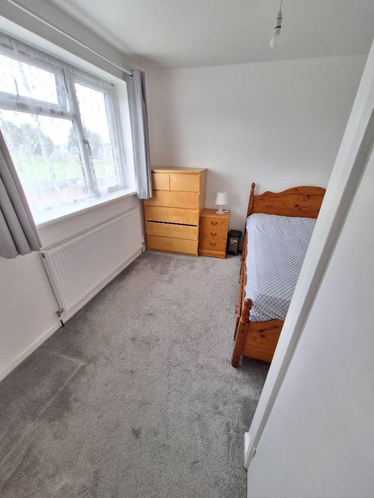 Double room for rent- Female Preferred 
