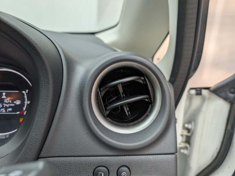 2016 Nissan Note 1.2 DIG-S Tekna Hatchback 5dr Petrol Manual Euro 6 (s/s) (98 ps) NAVIGATION MPV ...